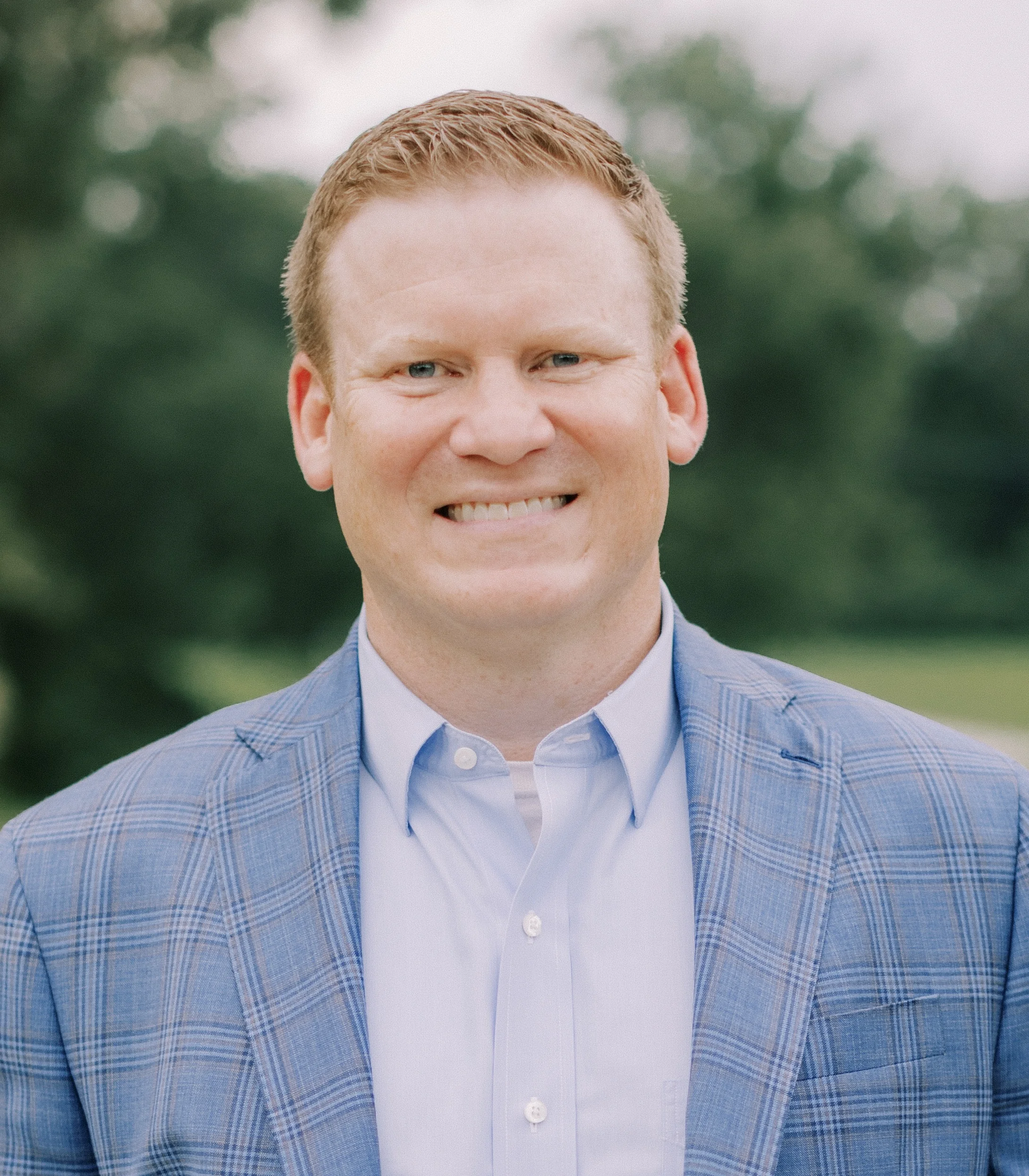 Grant Ellis Headshot Cropped 2024
